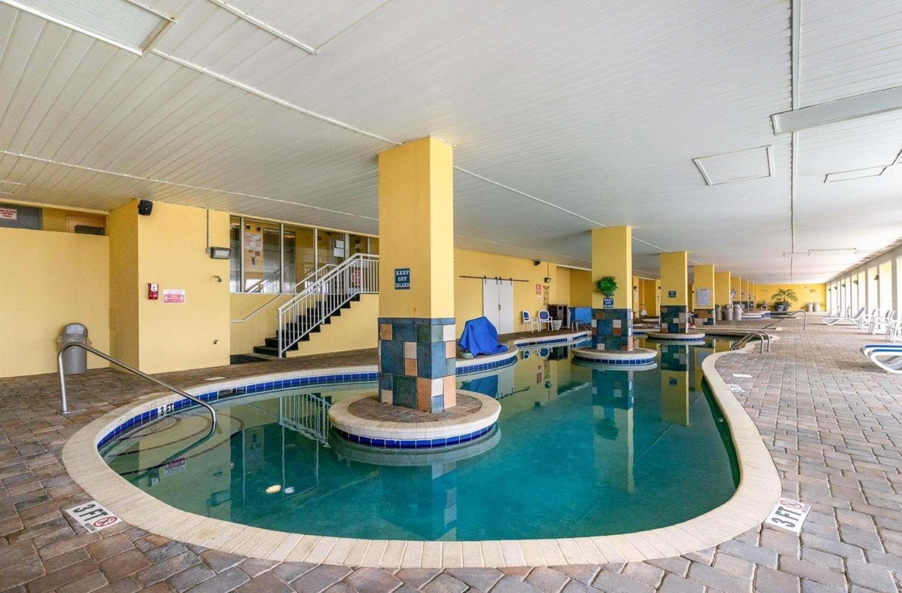Villa Camelot By The Sea 1206 Myrtle Beach Exterior foto